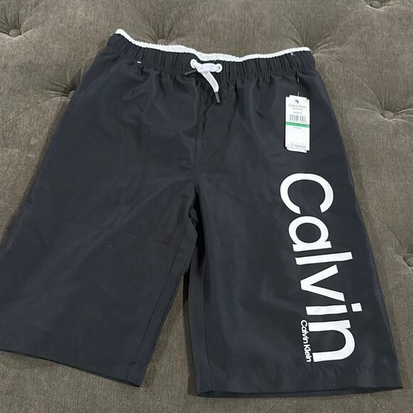 Calvin Klein boys swim trunks size large (14/16) NWT - Picture 1 of 3